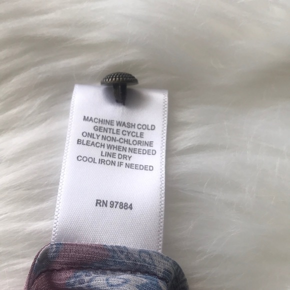 TARTE COLLECTIONS Fiona Cap Ruffled Sleeve Floral Sheer Top Blouse Size S NEW - Picture 7 of 9